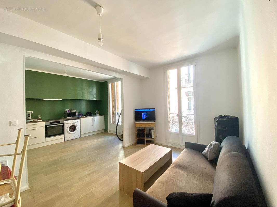 Appartement à BEZIERS