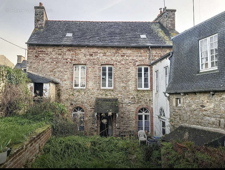 Maison à PAIMPOL