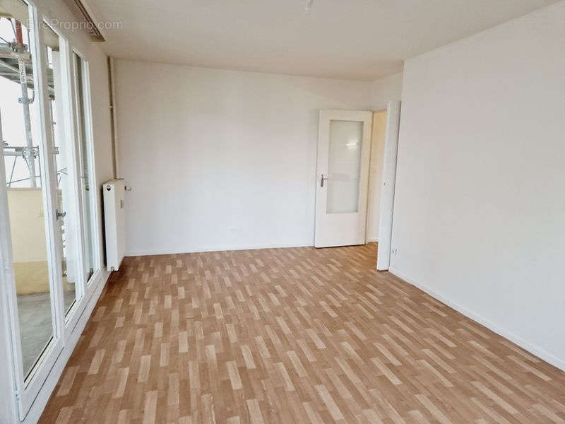 Appartement à COMPIEGNE