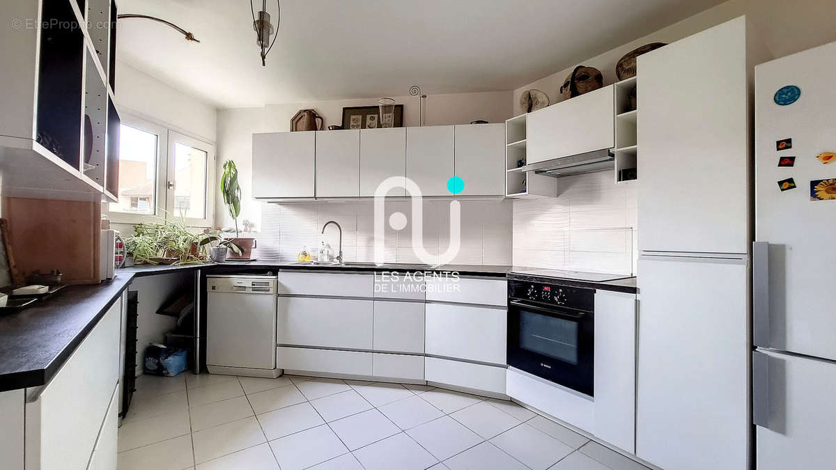 Appartement à ASNIERES-SUR-SEINE