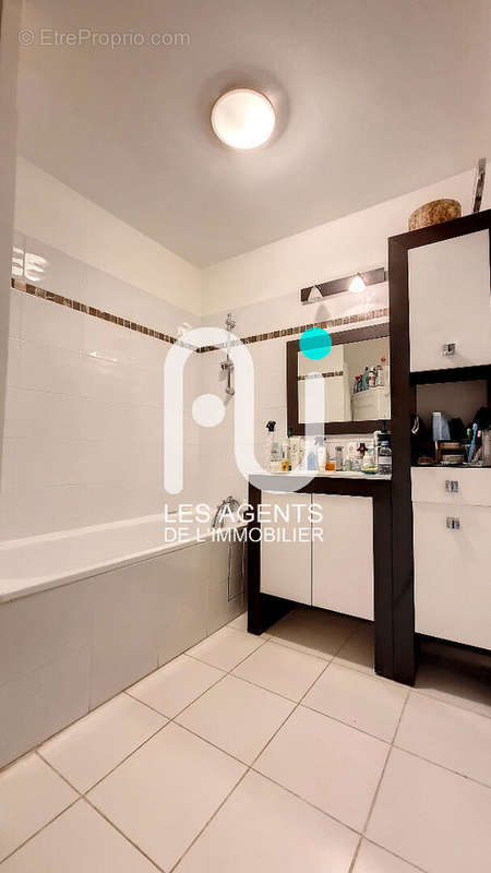 Appartement à ASNIERES-SUR-SEINE