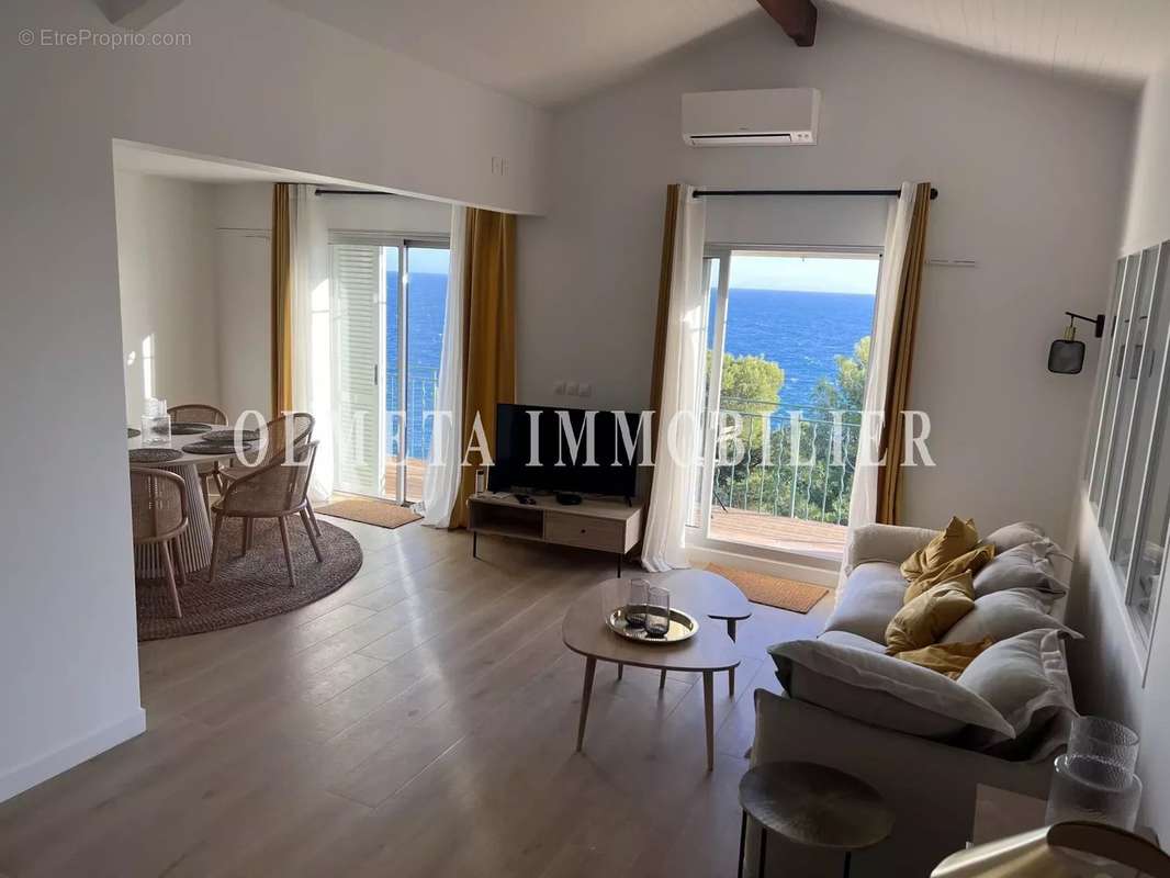 Appartement à ROQUEBRUNE-CAP-MARTIN