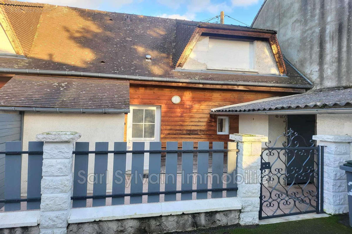 Maison à BEAUVAIS