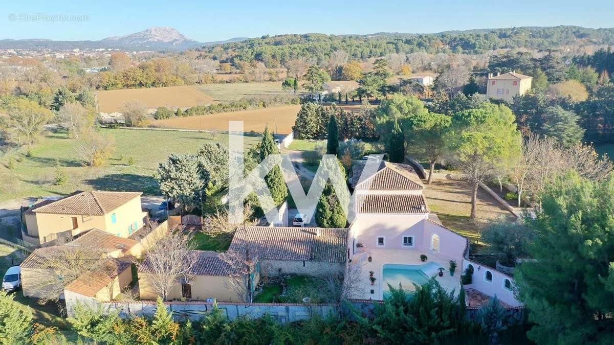 Maison à AIX-EN-PROVENCE