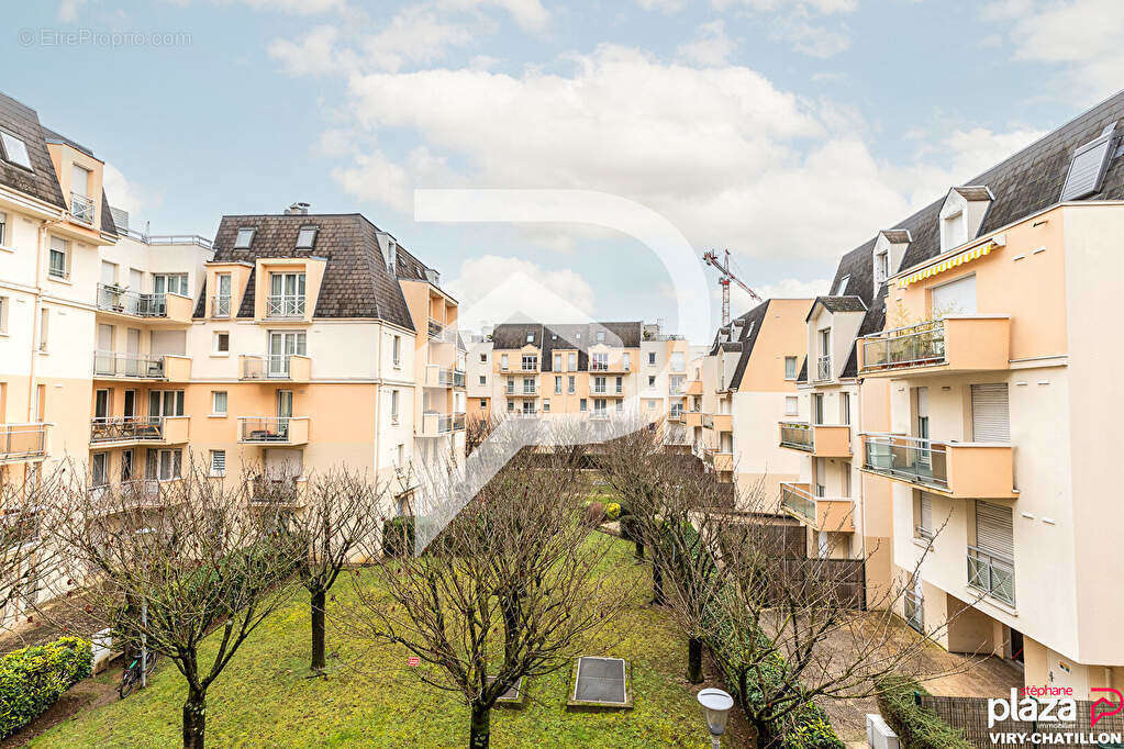 Appartement à SAVIGNY-SUR-ORGE