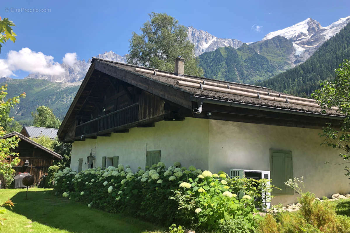 Maison à LES HOUCHES