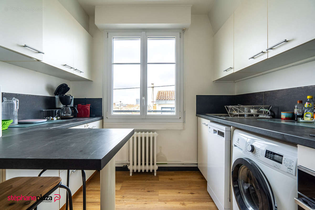 Appartement à BORDEAUX