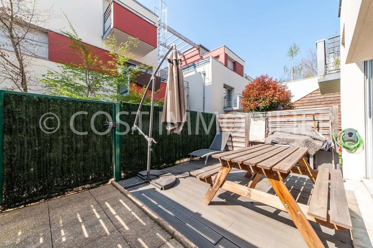 Appartement à GENNEVILLIERS