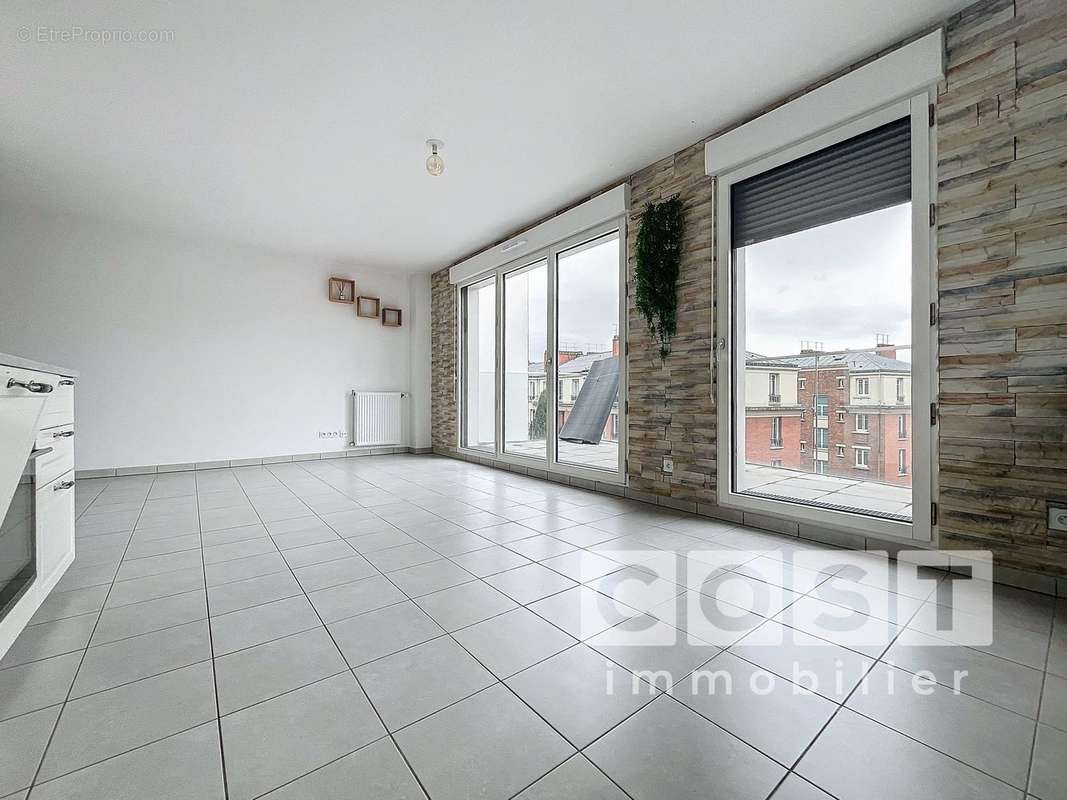 Appartement à ASNIERES-SUR-SEINE