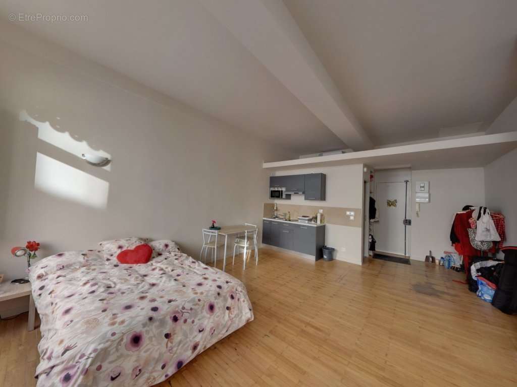 Appartement à LYON-6E