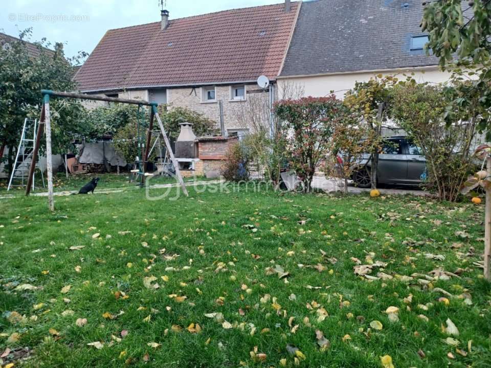 Maison à DOURDAN