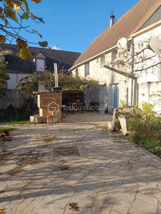 Maison à DOURDAN