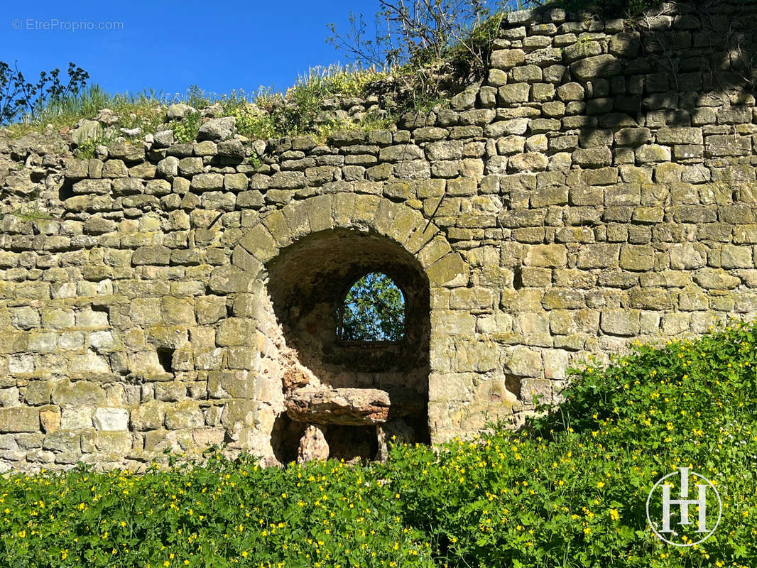 Maison à LE CHATELET