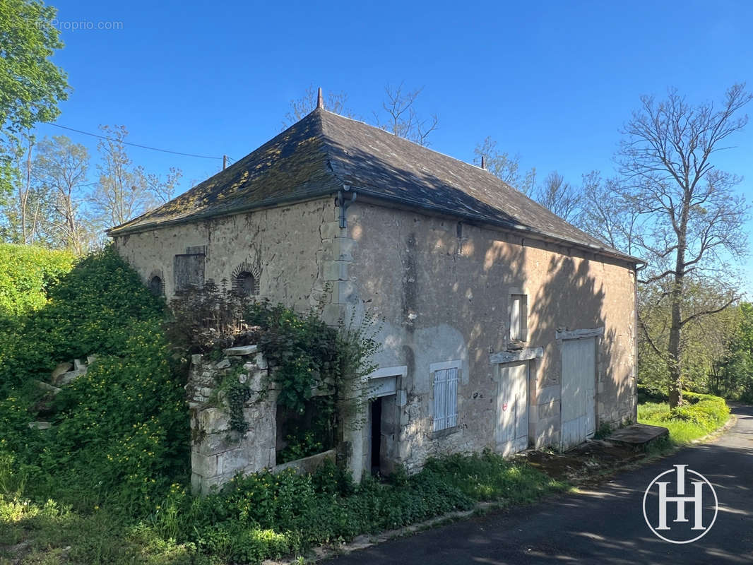 Maison à LE CHATELET