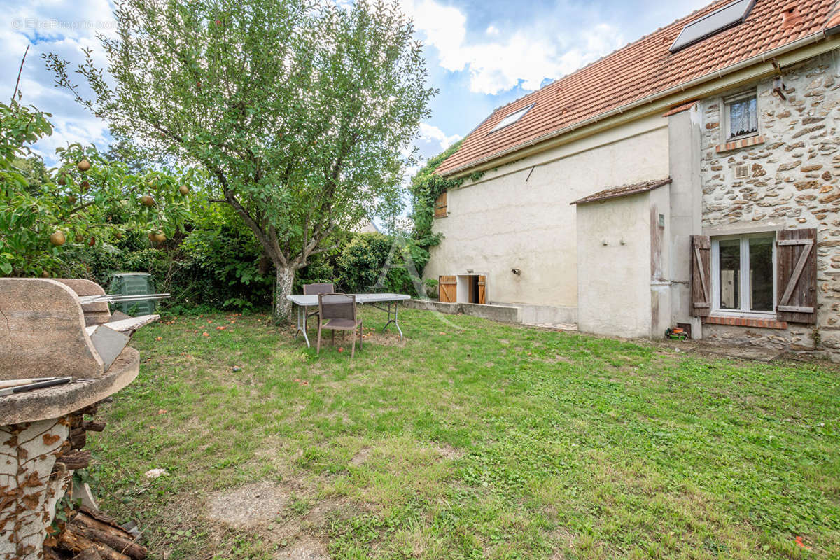 Maison à VILLEMAREUIL