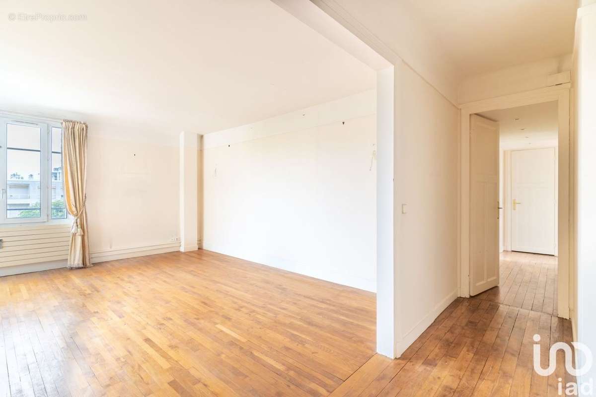 Photo 3 - Appartement à NEUILLY-SUR-SEINE