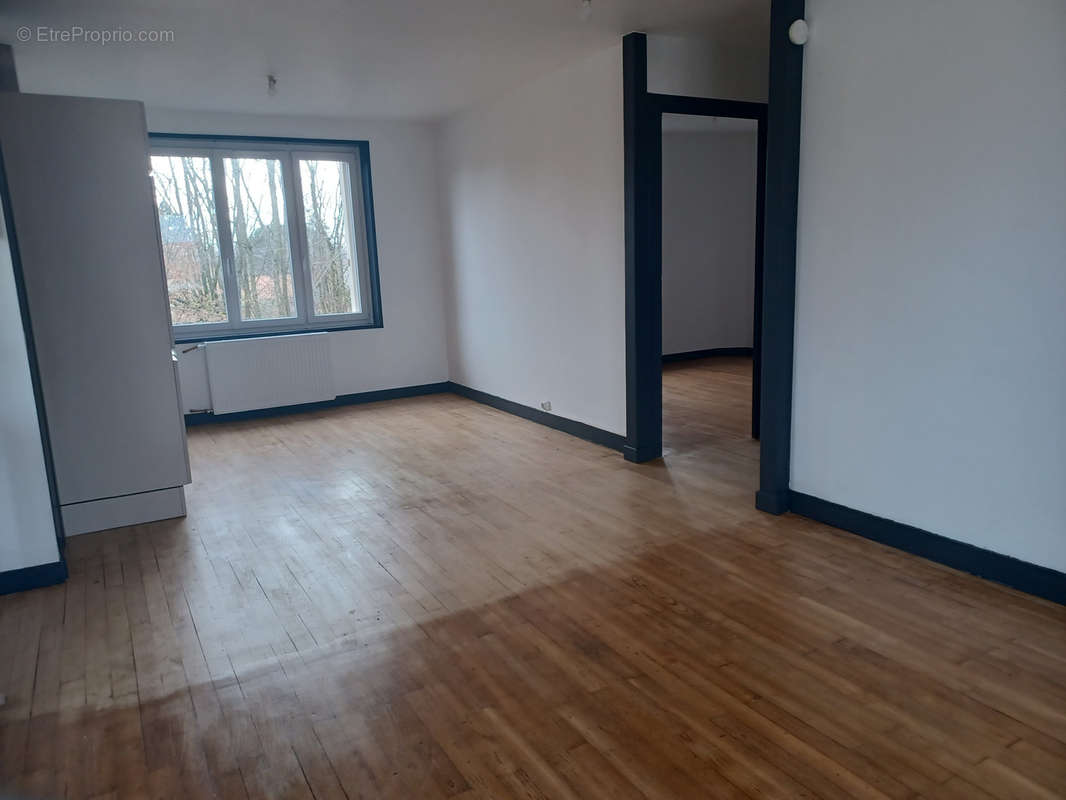 Appartement à CHASSENEUIL-SUR-BONNIEURE