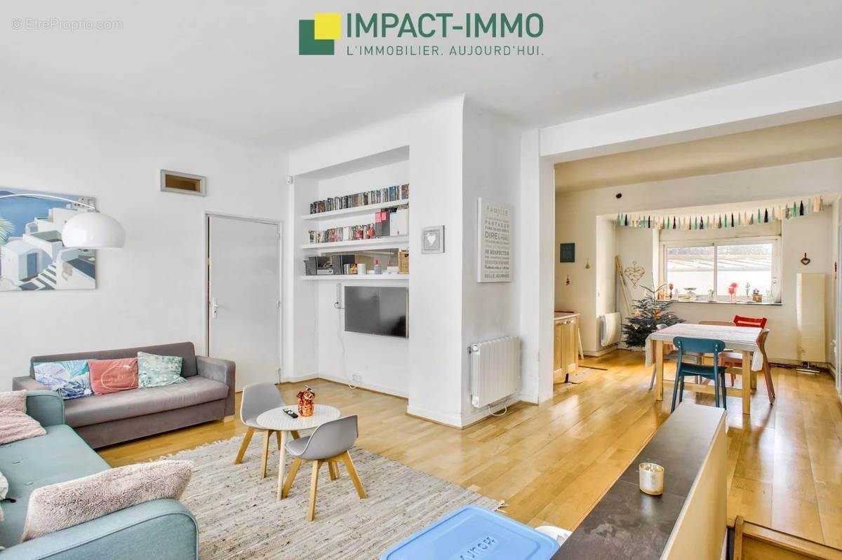 Appartement à COLOMBES