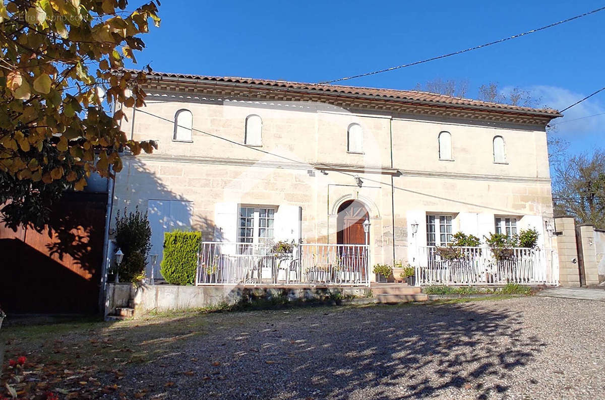 Maison à ABZAC