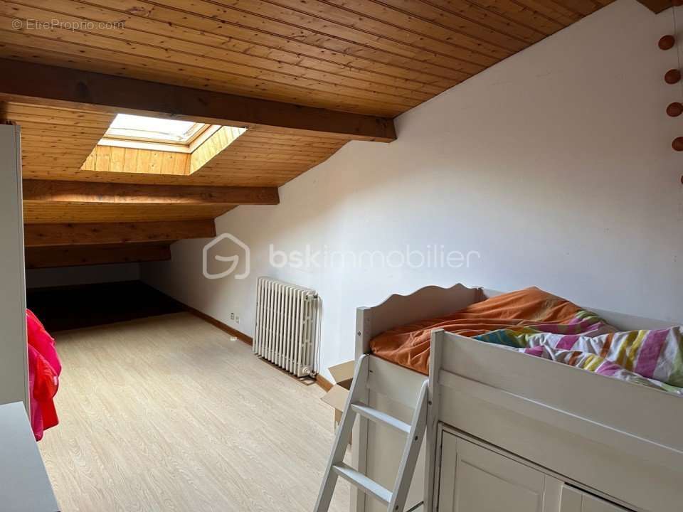 Appartement à LEVIGNAC