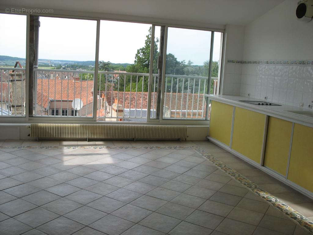 Appartement à AVALLON