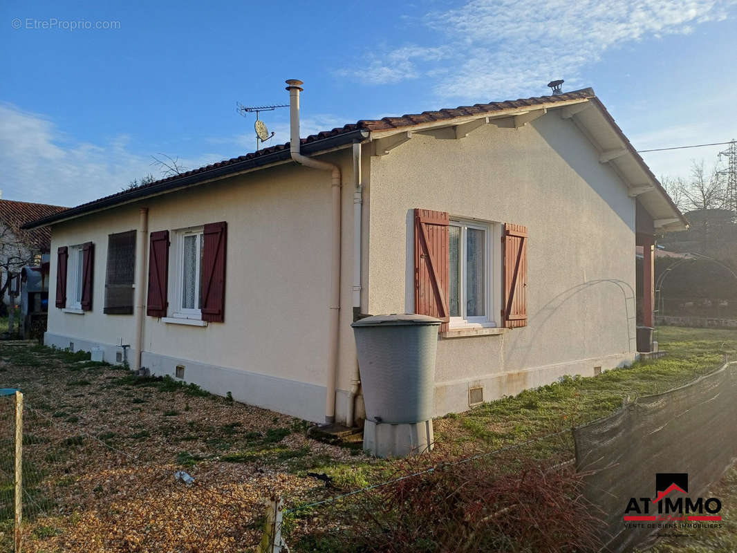 Maison à CHALAIS