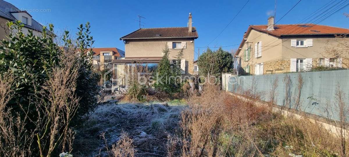 Maison à DAMMARIE-LES-LYS