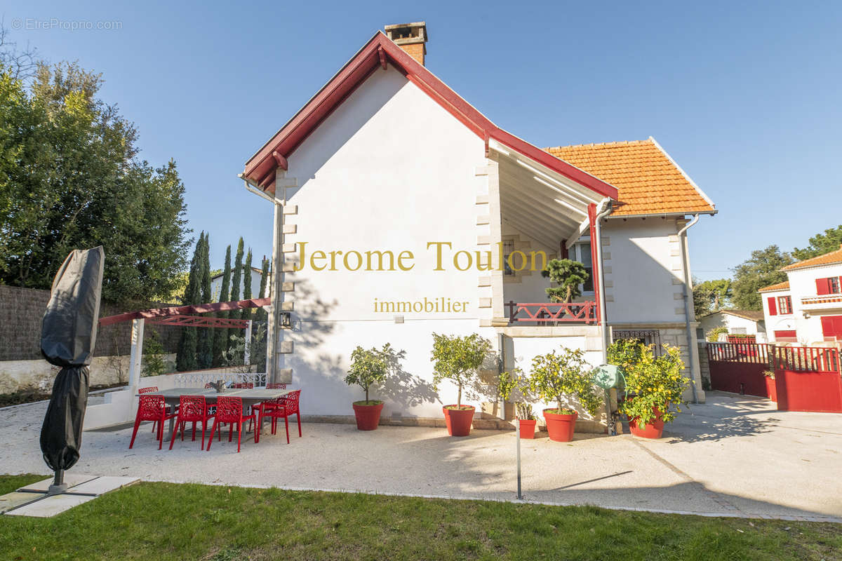 Maison à SAINT-PALAIS-SUR-MER