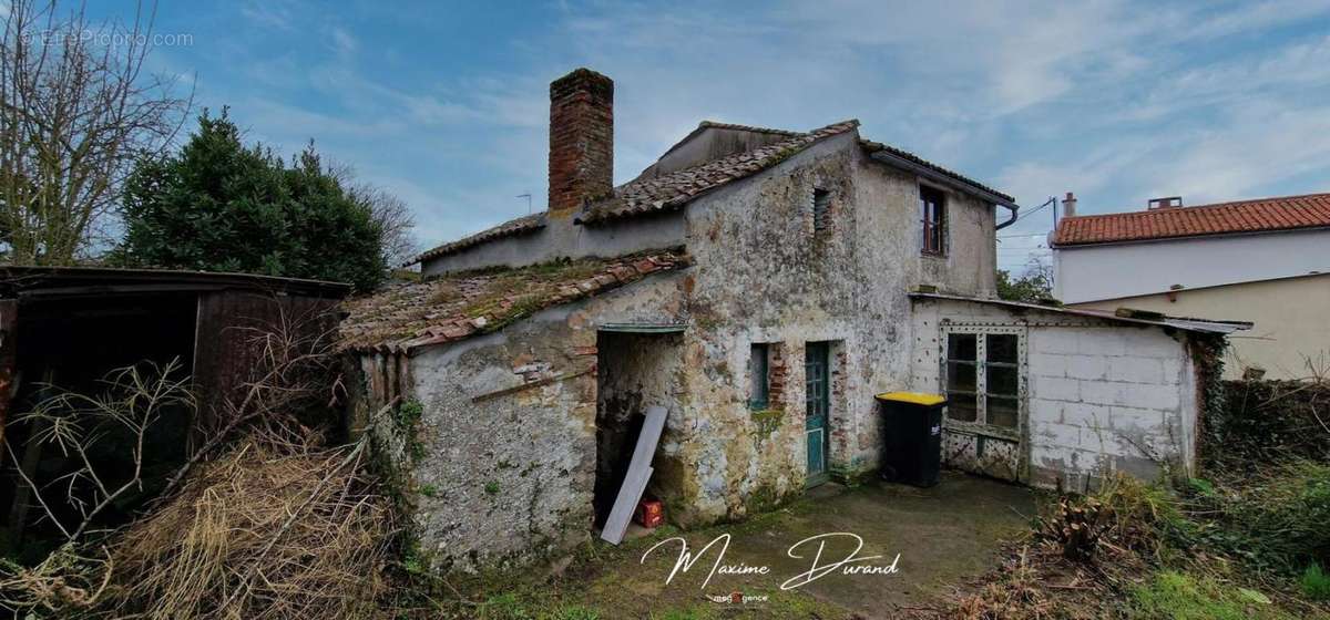 Maison à NUEIL-LES-AUBIERS