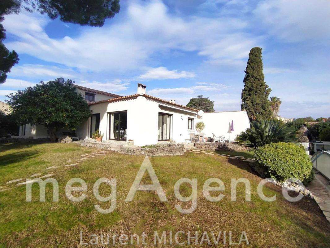 Maison à VILLENEUVE-LES-BEZIERS