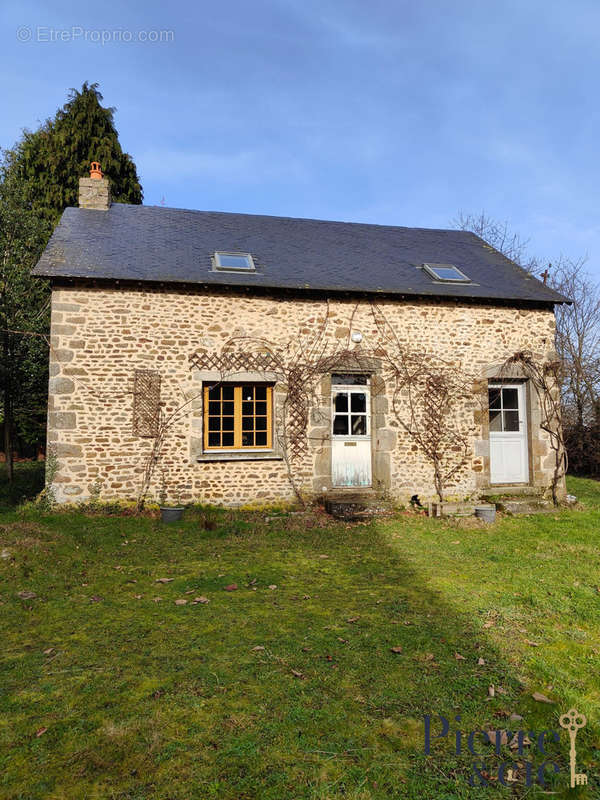 Maison à BAIS