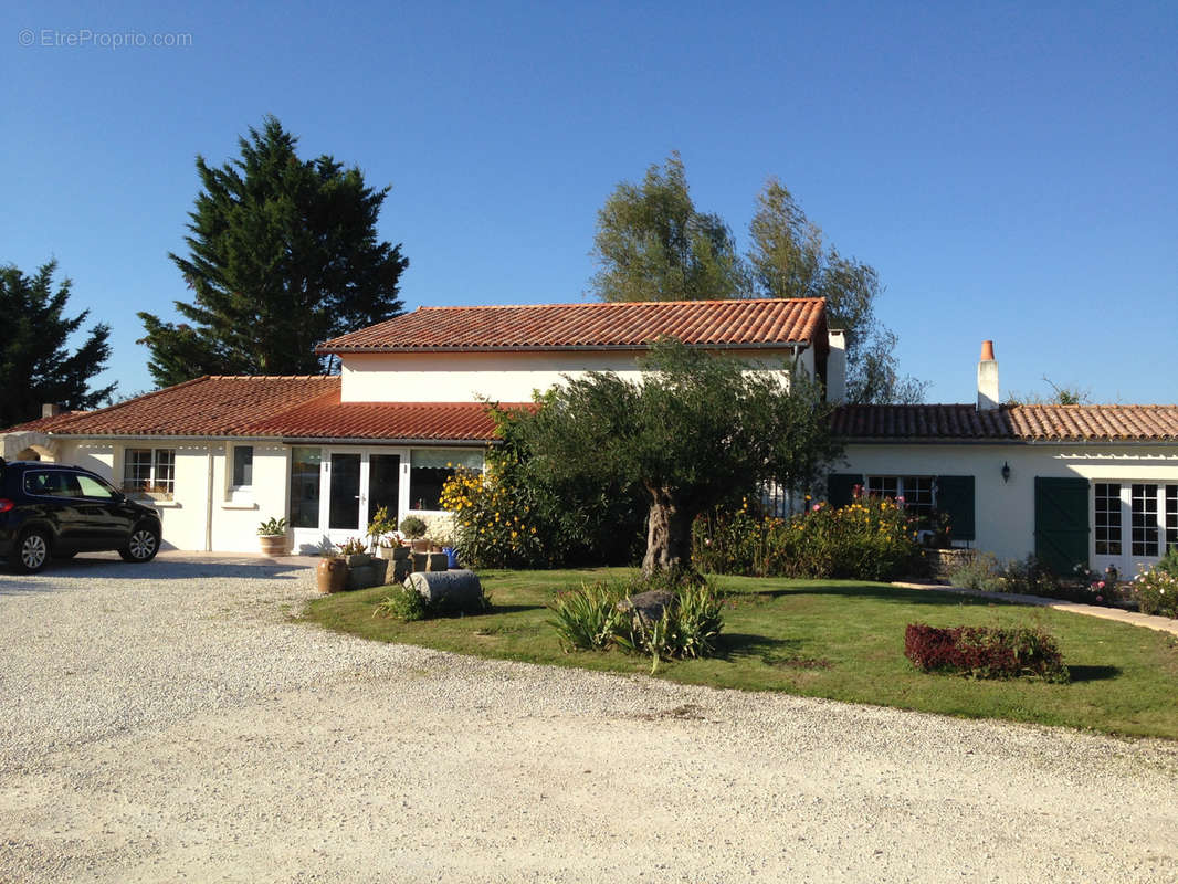 Maison à SAINT-MICHEL-EN-L&#039;HERM