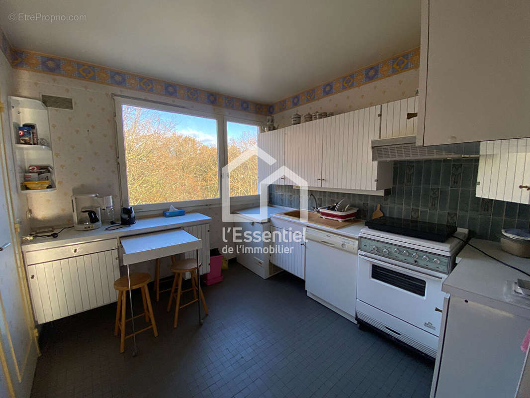 Appartement à VERNEUIL-SUR-SEINE