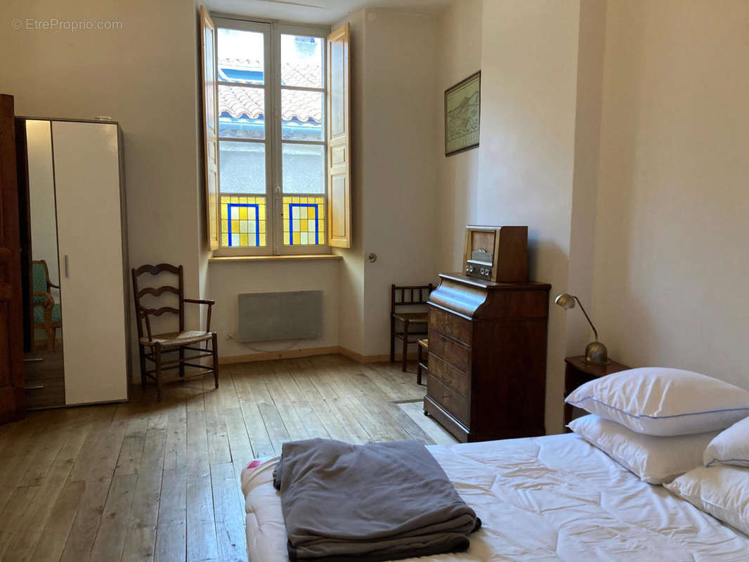 chambre 2 bis - Appartement à CAHORS