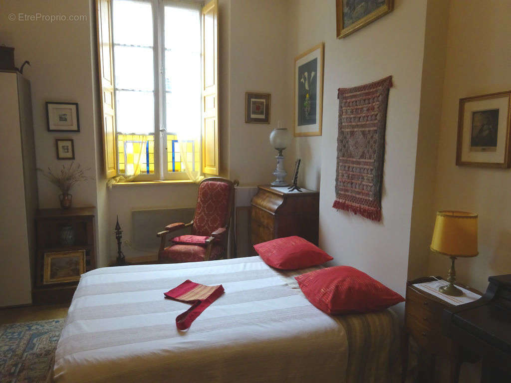 chambre2 - Appartement à CAHORS