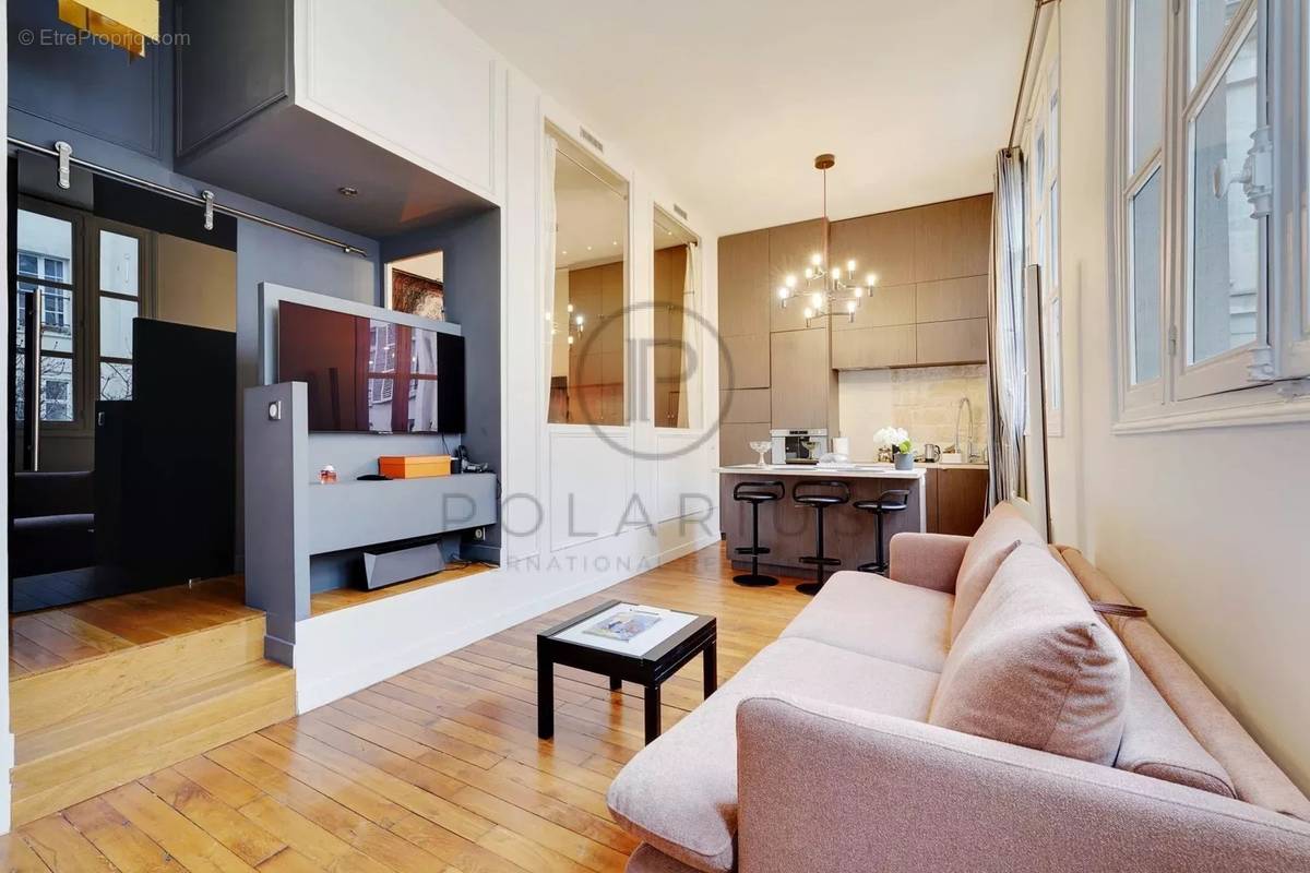 Appartement à PARIS-4E