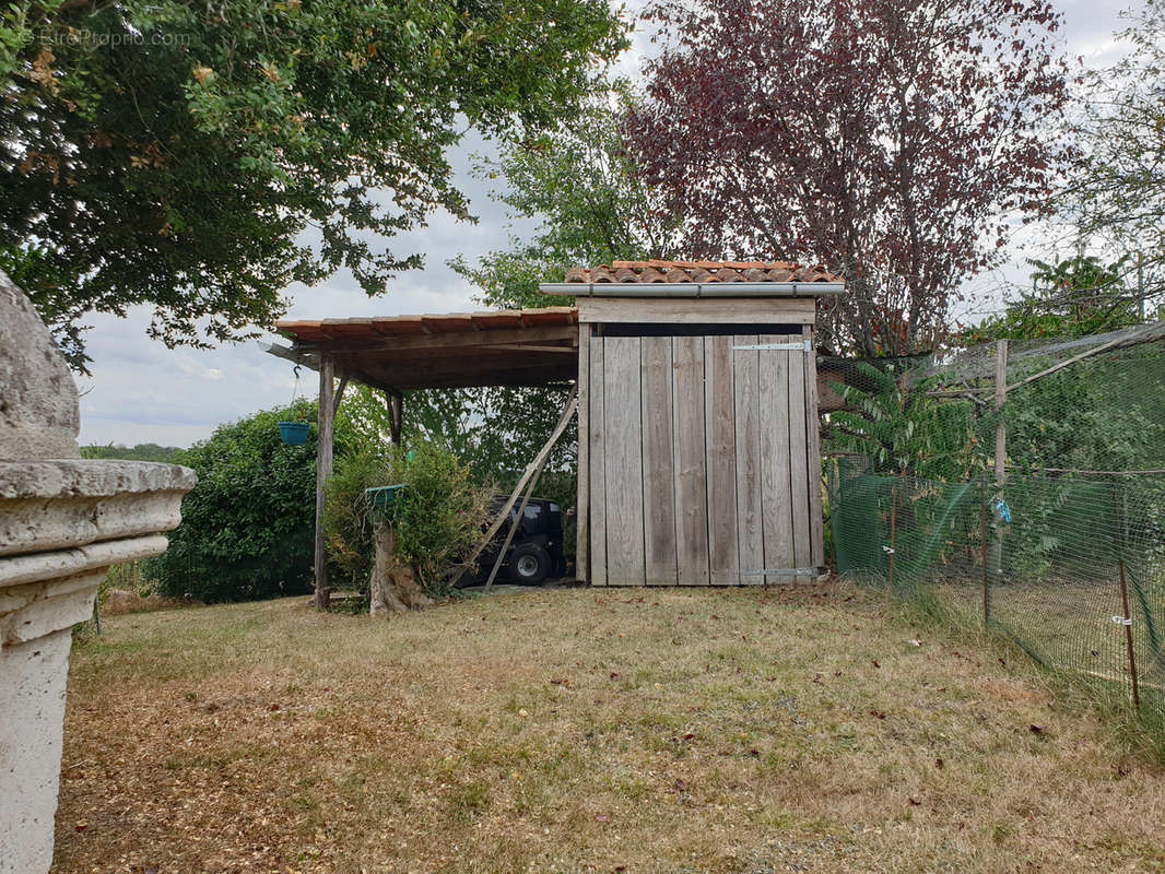 Maison à SAINT-MEARD-DE-DRONE