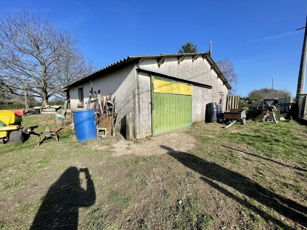 Maison à NANTHEUIL