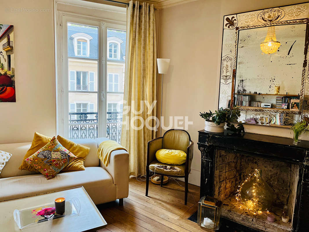 Appartement à VERSAILLES