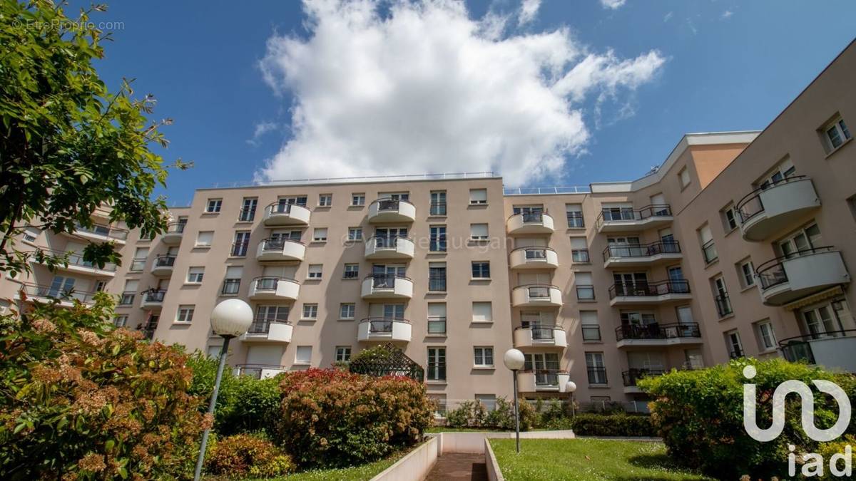 Photo 1 - Appartement à BONNEUIL-SUR-MARNE