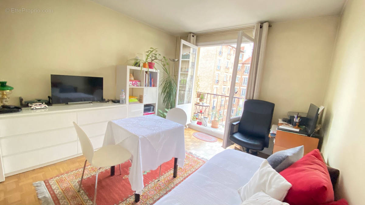 Appartement à PARIS-12E