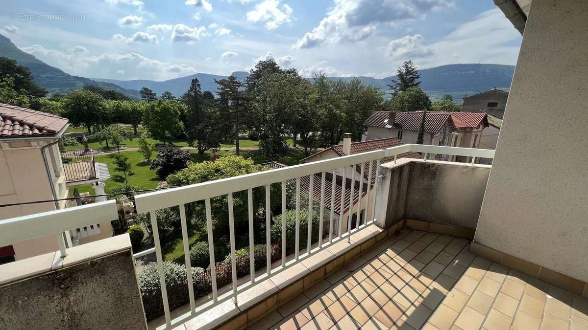 Appartement à MILLAU