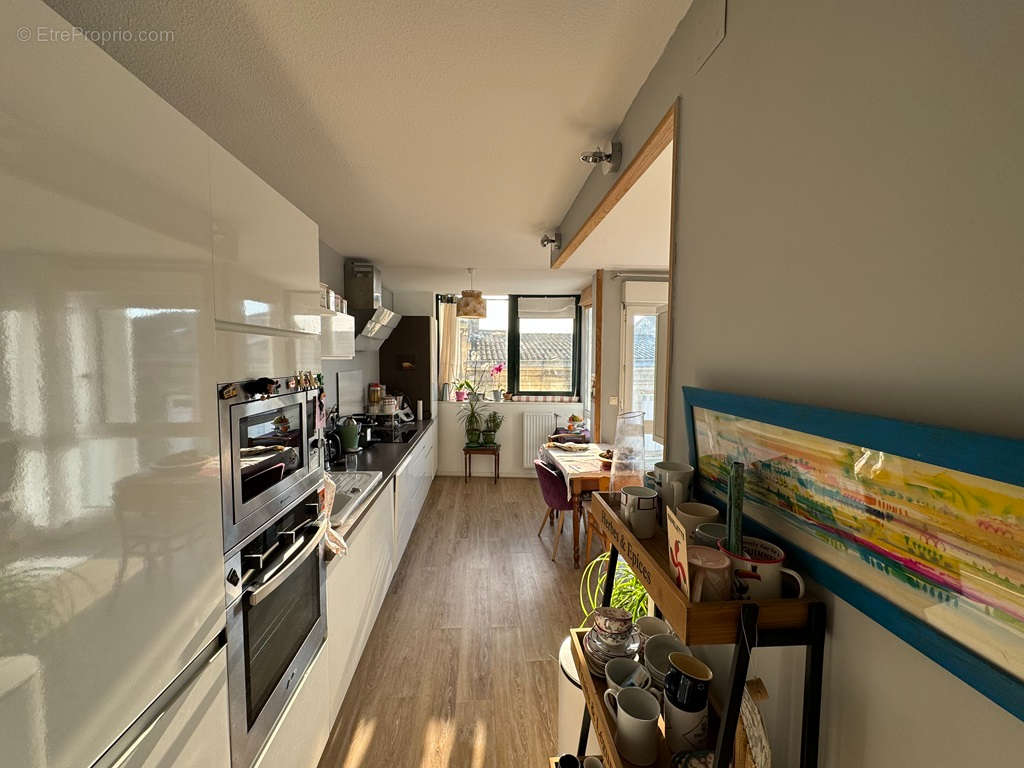 Appartement à BORDEAUX