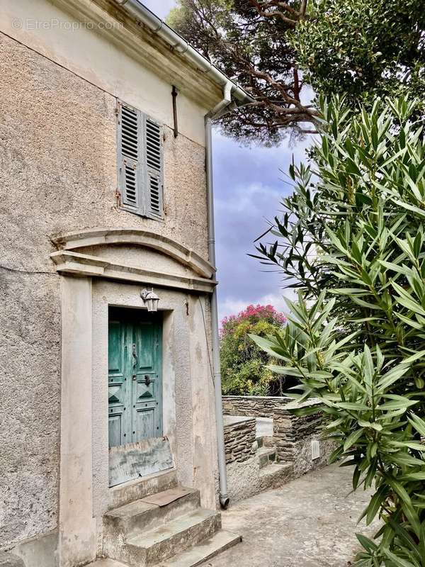 Maison à PINO