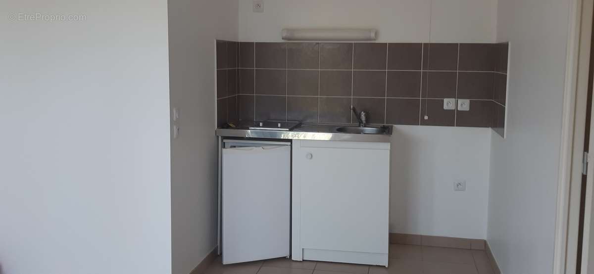 Kitchenette - Appartement à REIMS