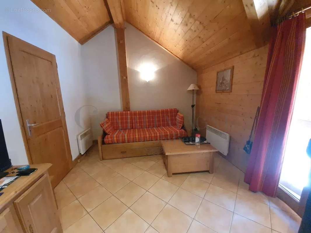 Appartement à SAINT-CHAFFREY