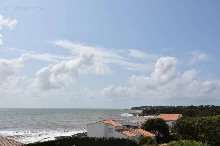 Maison à VAUX-SUR-MER