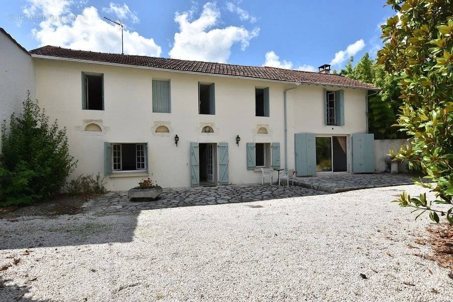 Appartement à SAINT-PALAIS-SUR-MER