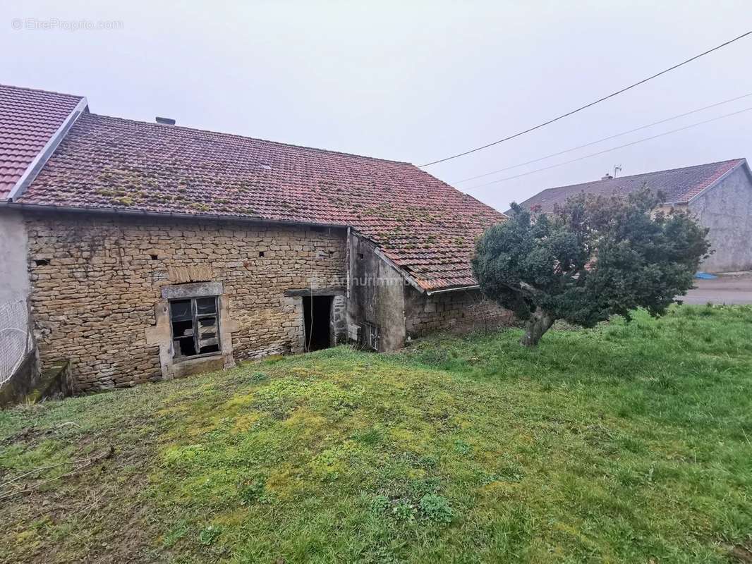 Maison à VAL-DE-MEUSE