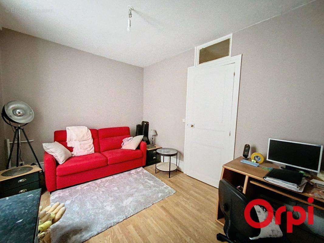 Appartement à SAINT-AMAND-MONTROND